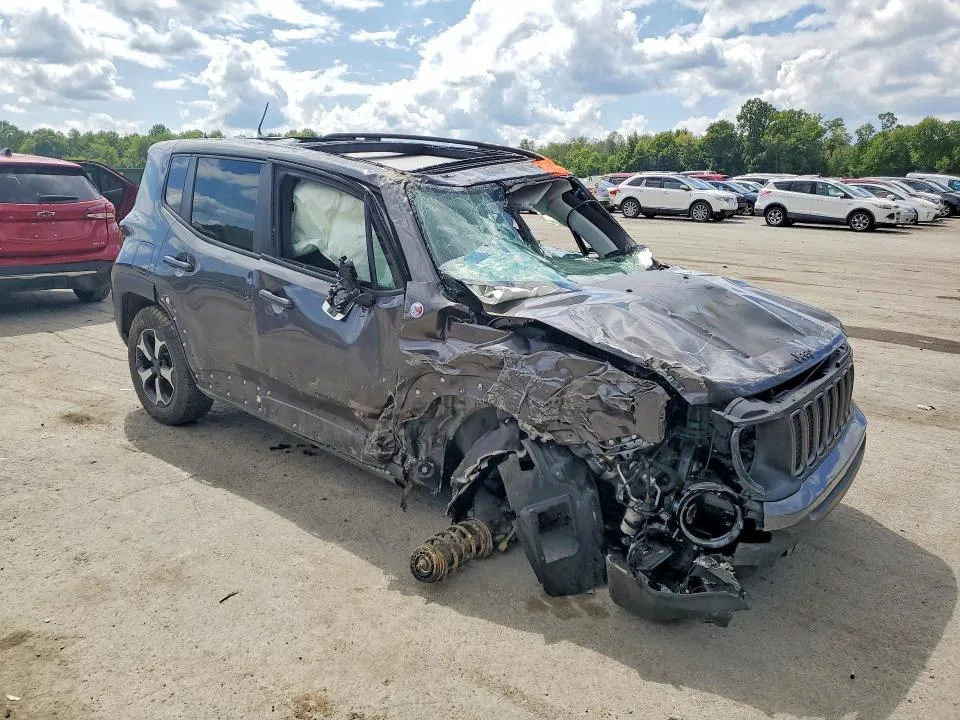 ZACNJBC11KPK12550 — 2019 JEEP RENEGADE photo 4