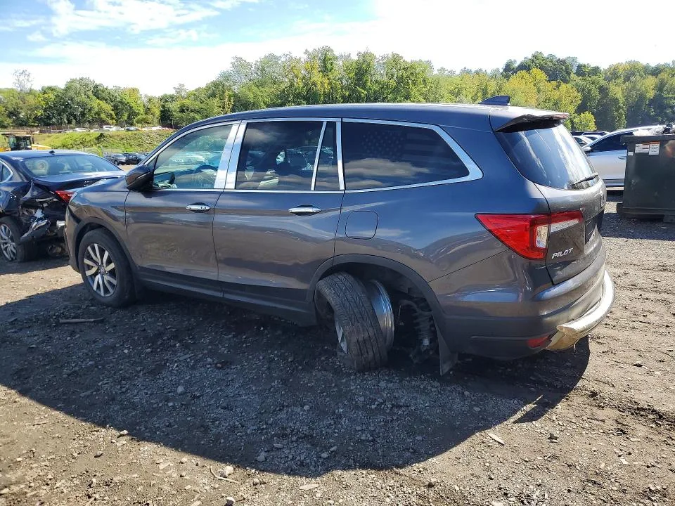 5FNYF6H39KB074329 — 2019 HONDA PILOT photo 2