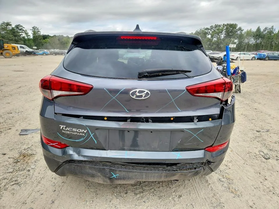 KM8J33A47JU818801 — 2018 HYUNDAI TUCSON photo 6