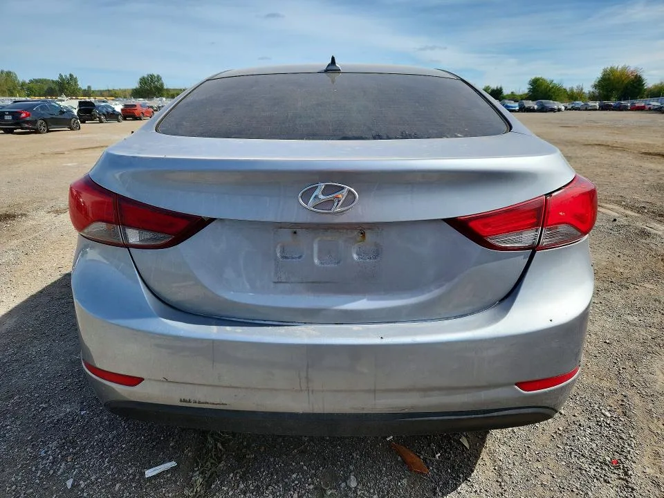 5NPDH4AE3GH726735 — 2016 HYUNDAI ELANTRA photo 6