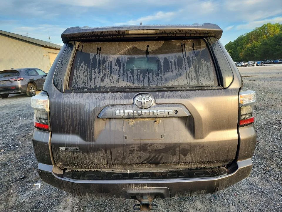 JTEBU5JRXG5276878 — 2016 TOYOTA 4RUNNER photo 6