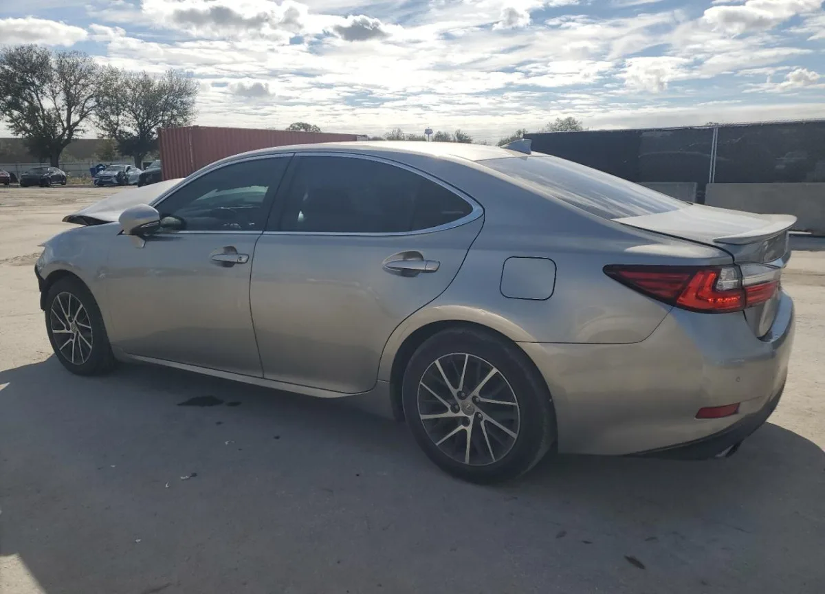 58ABK1GG7HU065108 — 2017 LEXUS ES