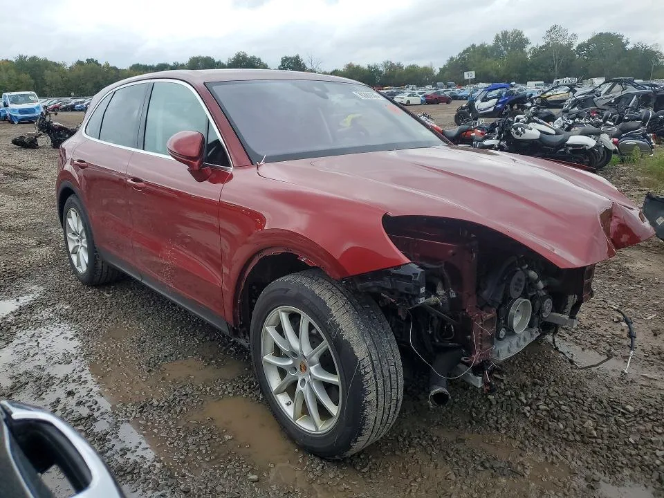 WP1AA2AY9SDA06374 — 2025 PORSCHE CAYENNE photo 4
