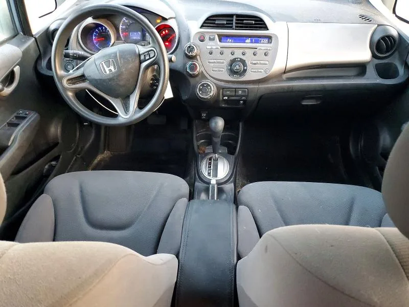 JHMGE8H34BC028073 — 2011 HONDA FIT photo 8
