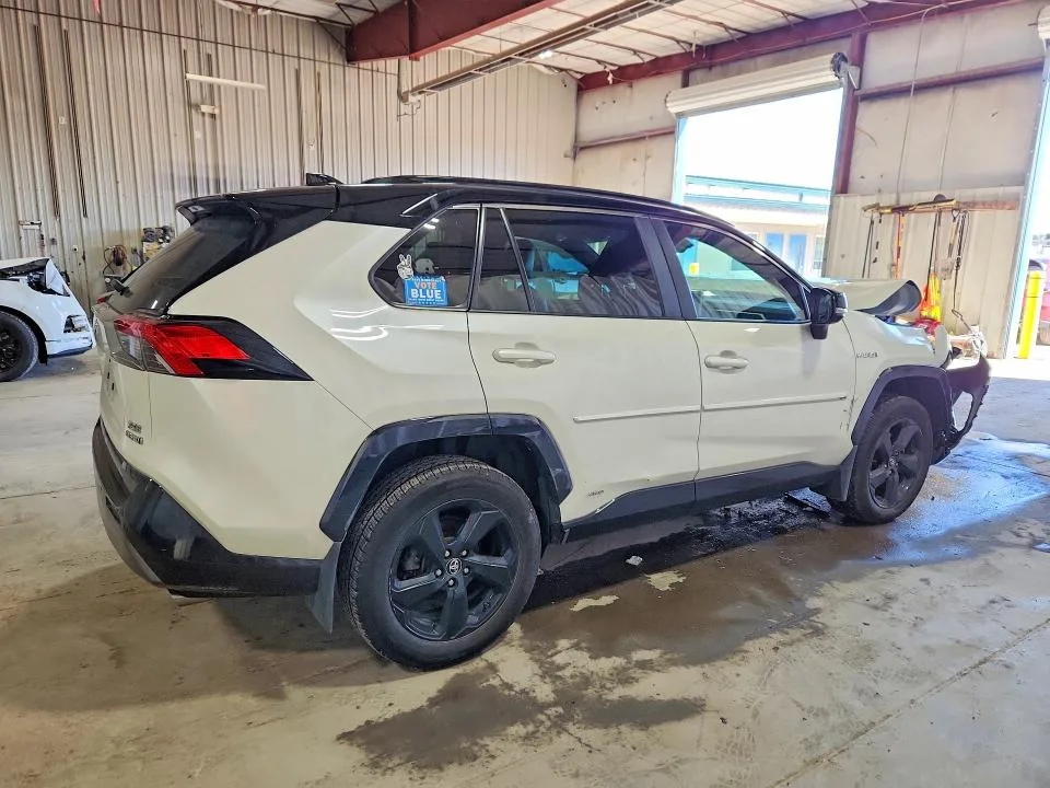 2T3E6RFV3MW006226 — 2021 TOYOTA RAV4 photo 3