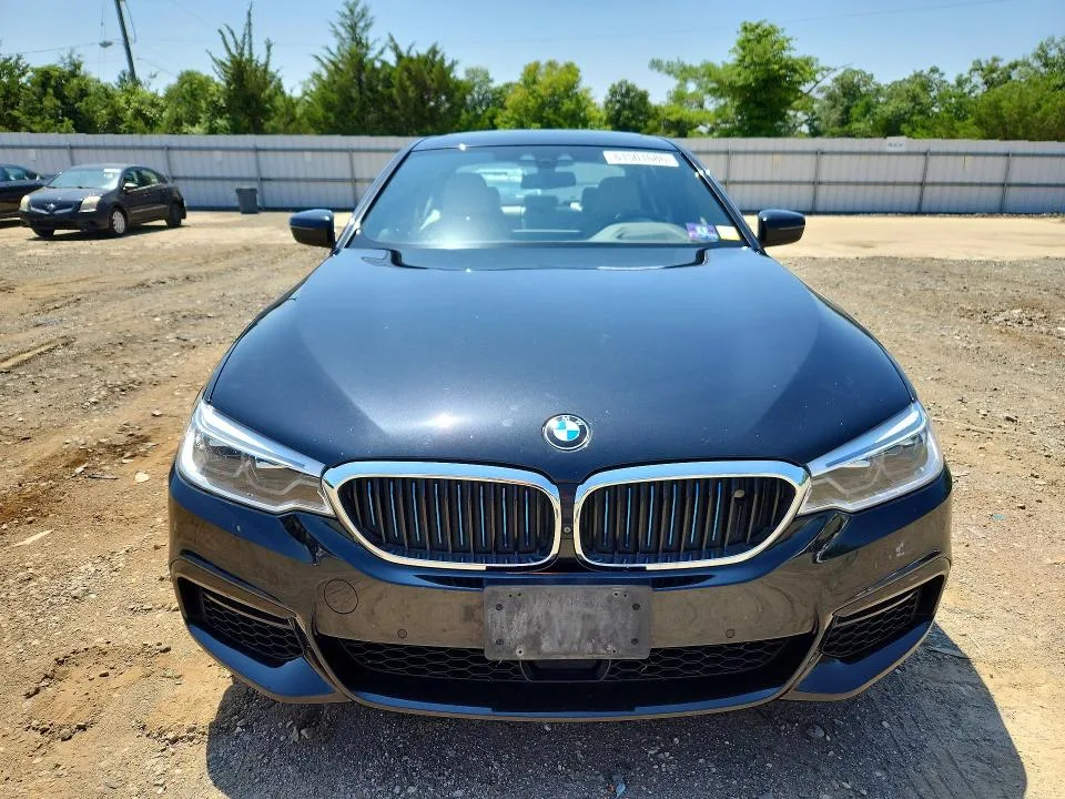 WBAJB1C52JG623945 — 2018 BMW 530XE photo 5
