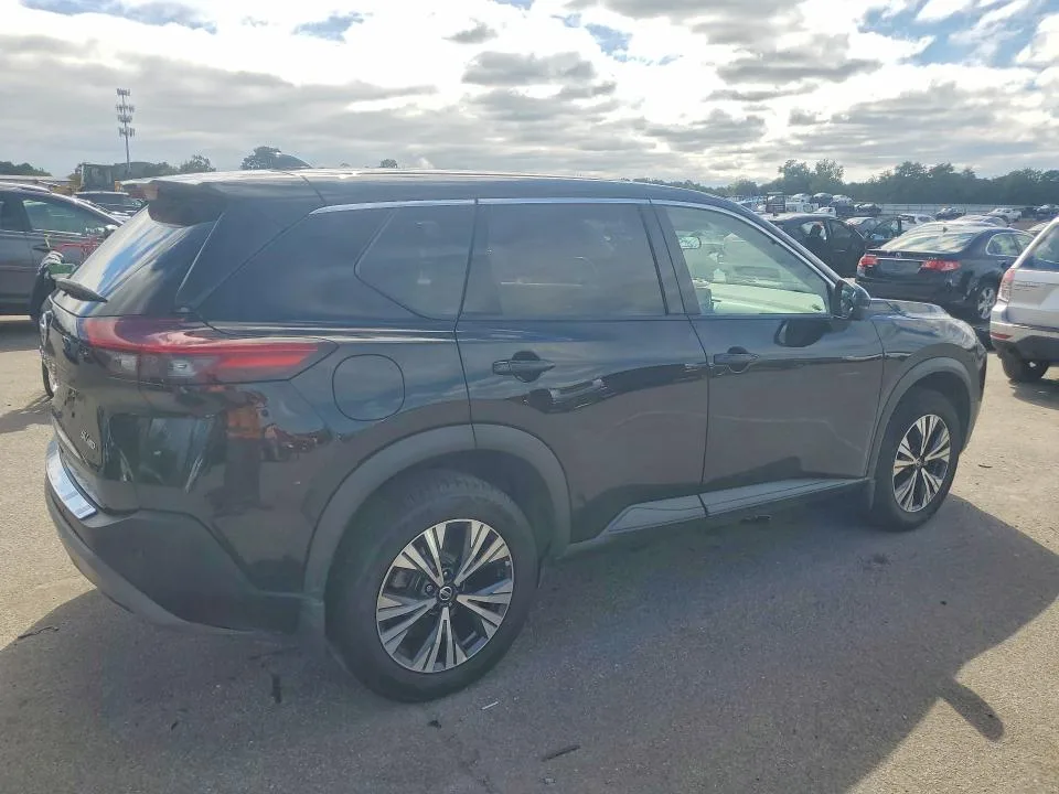 5N1AT3BB3MC697482 — 2021 NISSAN ROGUE photo 3