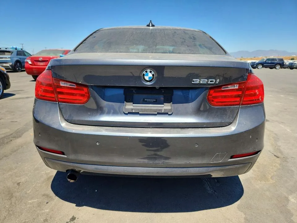 WBA3B1C52EP680984 — 2014 BMW 320 photo 6
