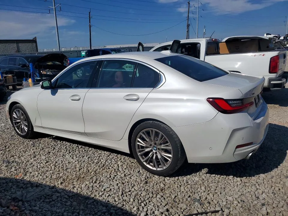 3MW89FF0XR8E28175 — 2024 BMW 330XI photo 2