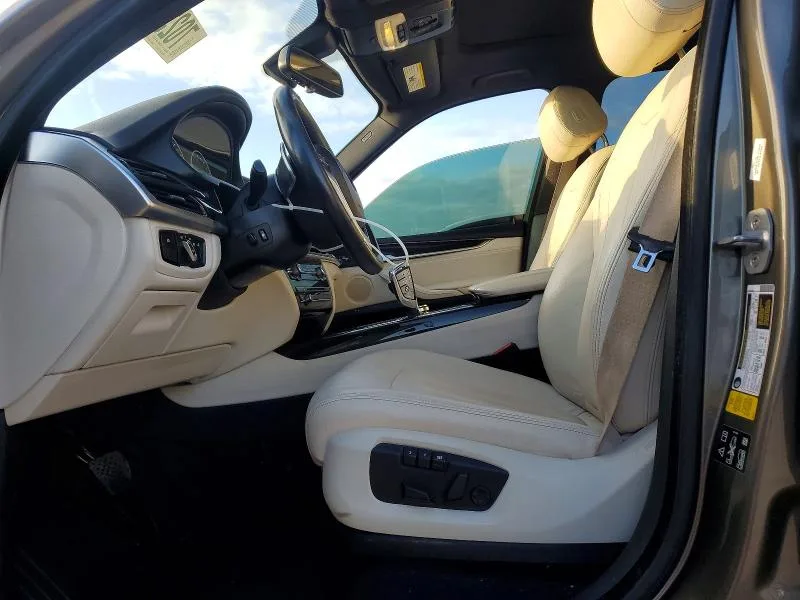 5UXKR0C57J0X98132 — 2018 BMW X5 photo 7
