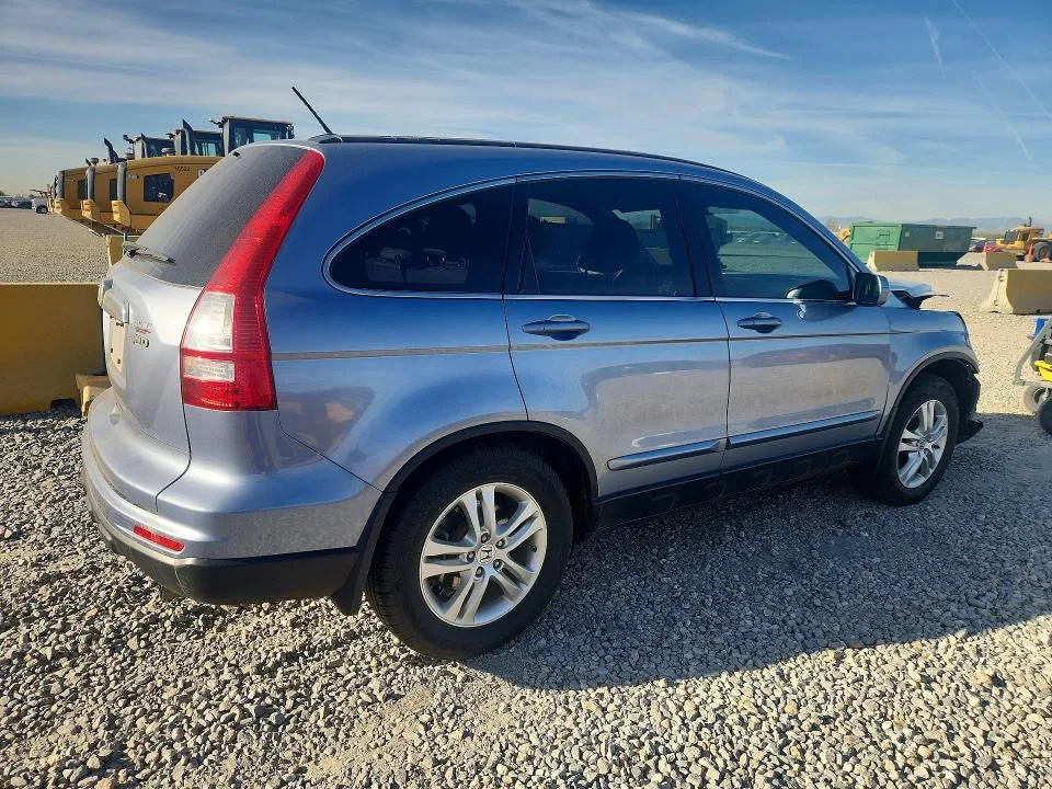 JHLRE4H71BC023924 — 2011 HONDA CR-V photo 3