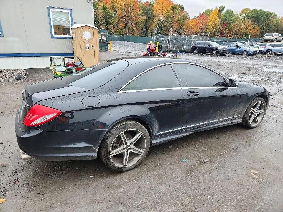 WDDEJ71X68A018988 — 2008 MERCEDES-BENZ CL photo 3