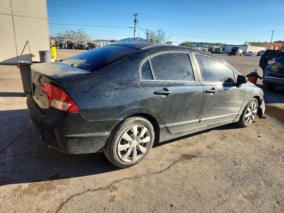1HGFA16518L045475 — 2008 HONDA CIVIC photo 3