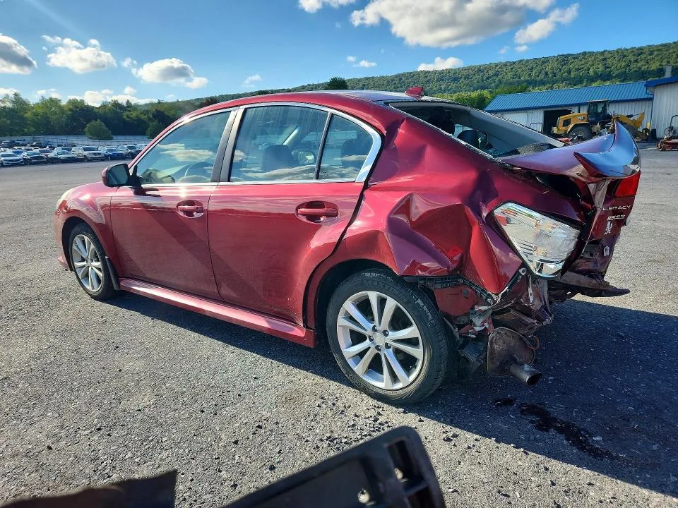 4S3BMBK66D3035043 — 2013 SUBARU LEGACY photo 2