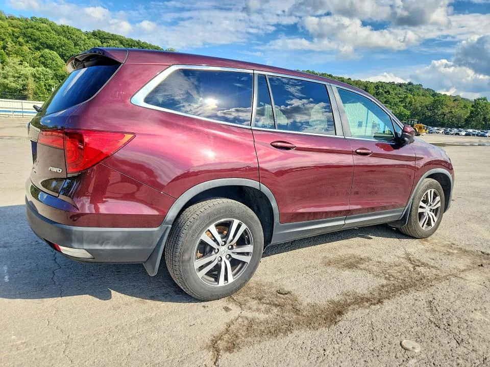5FNYF6H59GB010803 — 2016 HONDA PILOT photo 3
