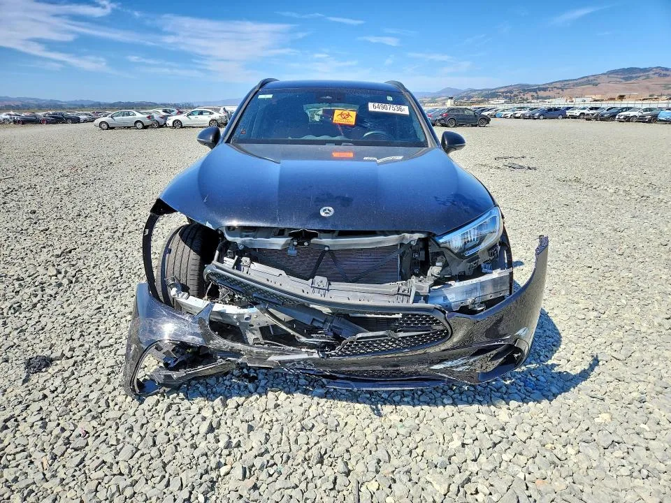 W1NKM4GB7SU083300 — 2025 MERCEDES-BENZ GLC photo 5