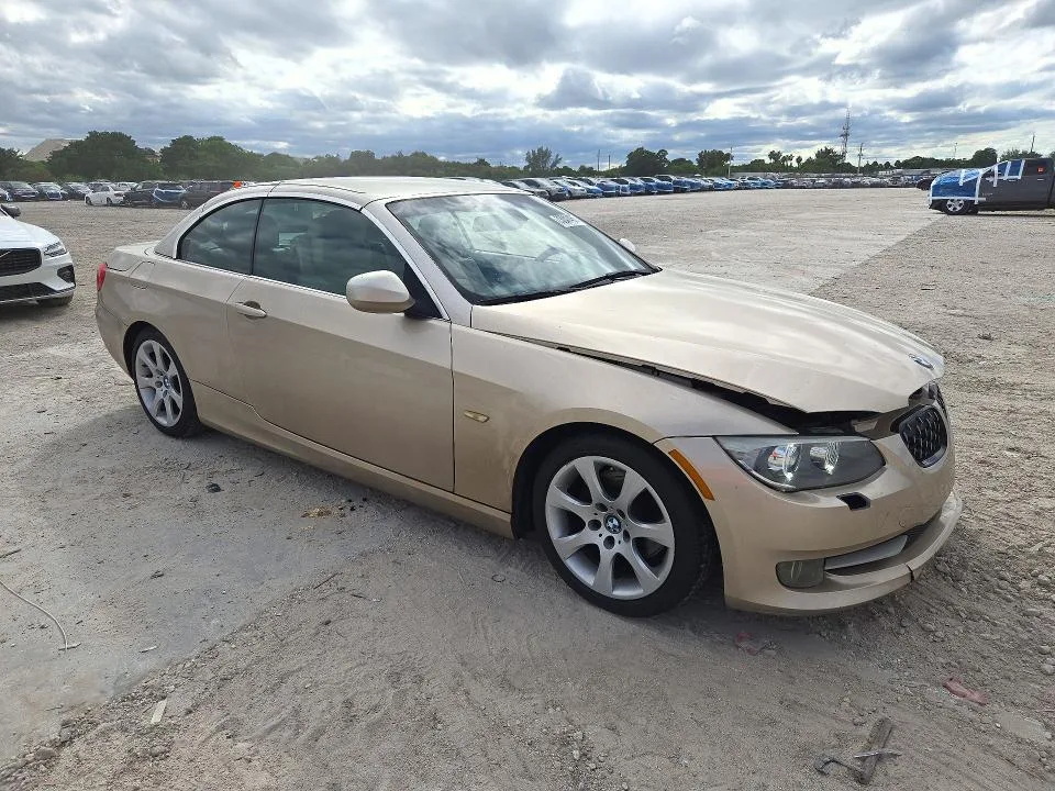 WBADW3C5XCE821684 — 2012 BMW 328 photo 4