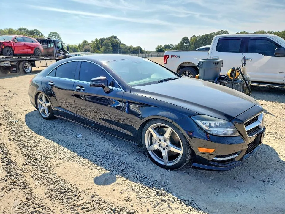 WDDLJ9BB3EA117799 — 2014 MERCEDES-BENZ CLS photo 4