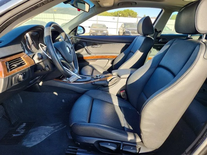 WBAWV13598P121036 — 2008 BMW 328 photo 7