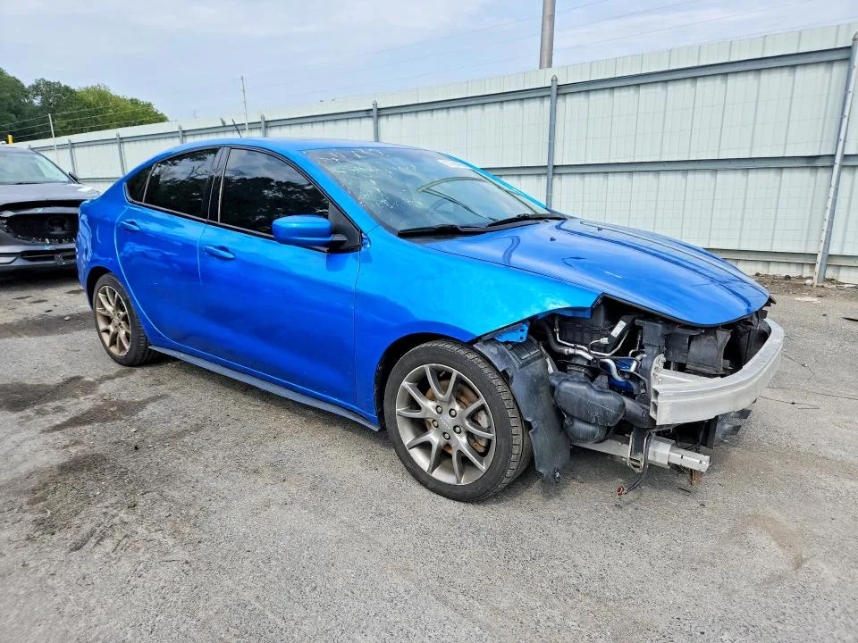1C3CDFBB4FD200923 — 2015 DODGE DART photo 4