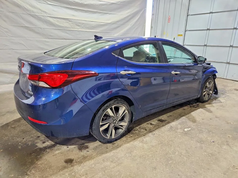 5NPDH4AE2GH675549 — 2016 HYUNDAI ELANTRA photo 3