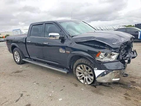 1C6RR7WT0HS642457 — 2017 RAM 1500 photo 4