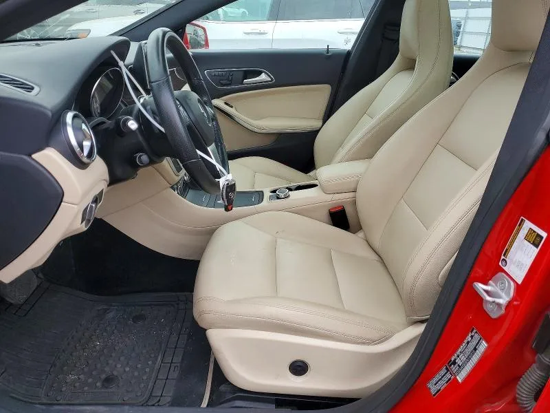 WDDSJ4GB3EN160510 — 2014 MERCEDES-BENZ CLA photo 7