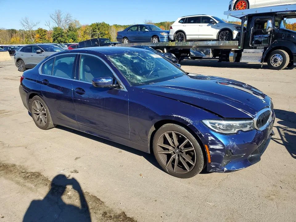 3MW5R7J04L8B14903 — 2020 BMW 330XI photo 4