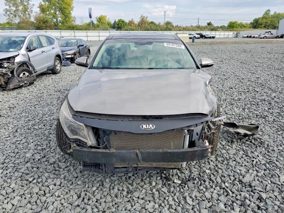 5XXGU4L34JG248297 — 2018 KIA OPTIMA photo 5