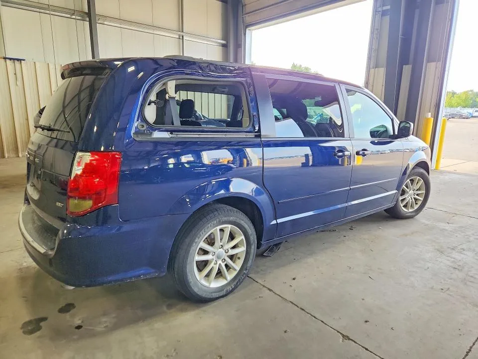 2C4RDGCGXGR203183 — 2016 DODGE GRAND CARAVAN photo 3