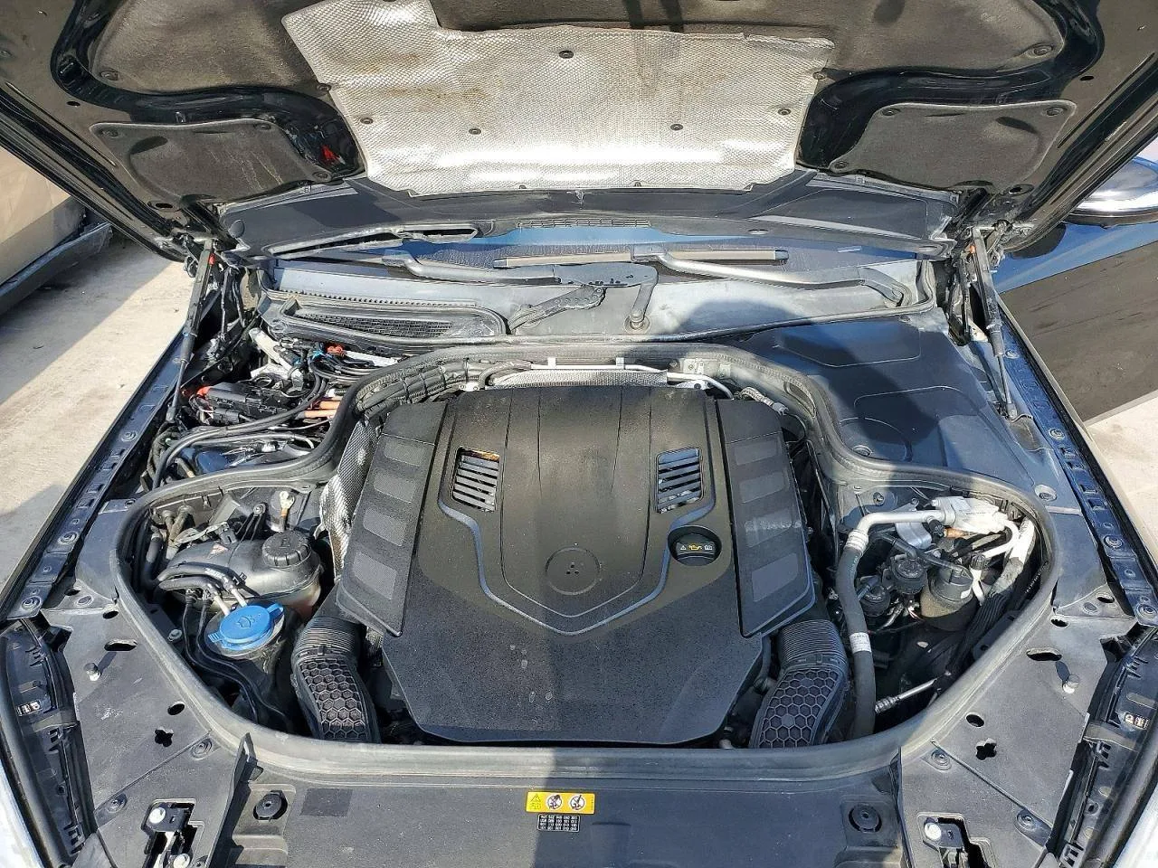 WDDUG8GB7JA407804 — 2018 MERCEDES-BENZ S-Class photo 4