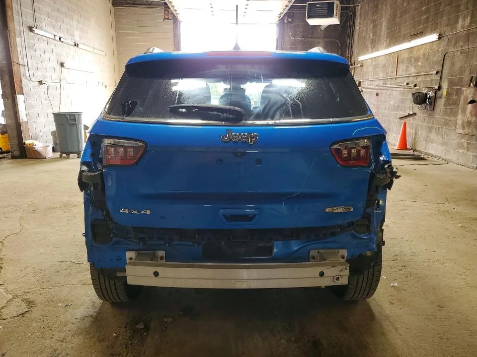 3C4NJDBB7KT829100 — 2019 JEEP COMPASS photo 6