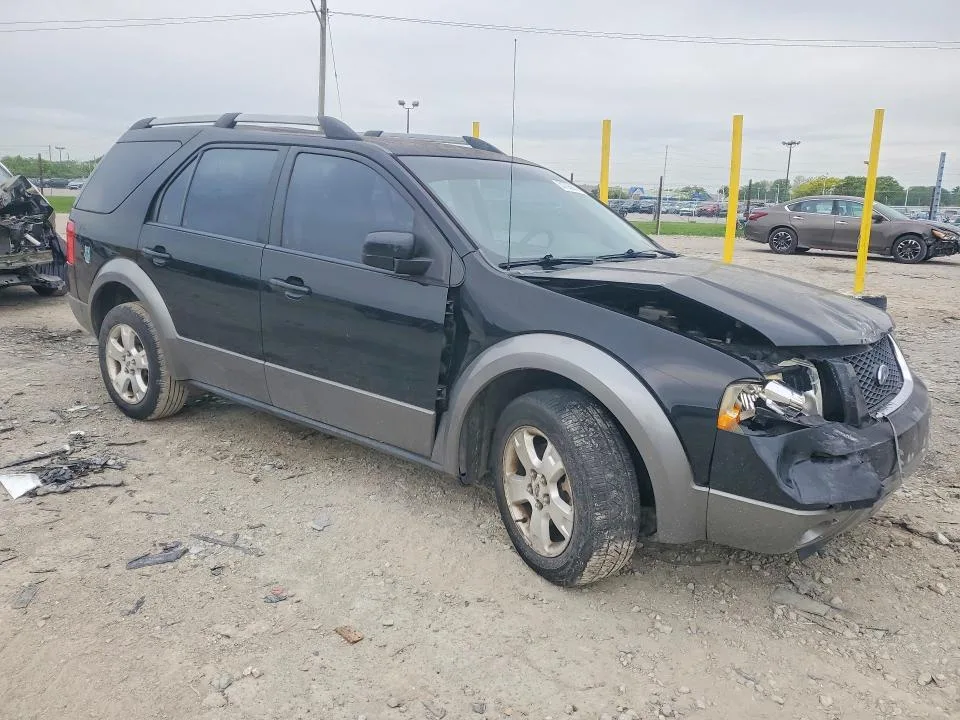 1FMZK02156GA03995 — 2006 FORD FREESTYLE photo 4