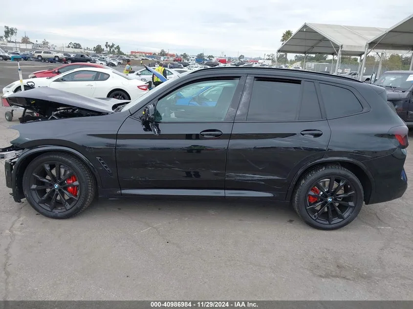5UX83DP02R9X38851 — 2024 BMW X3 photo 2