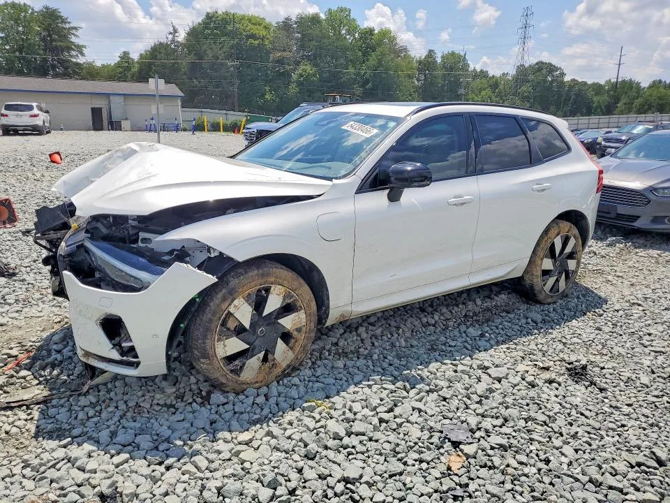 YV4H60RCXS1049764 — 2025 VOLVO XC60