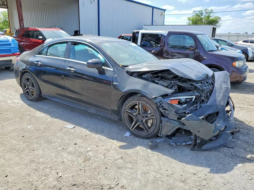 W1K5J5BBXLN080502 — 2020 MERCEDES-BENZ CLA photo 4