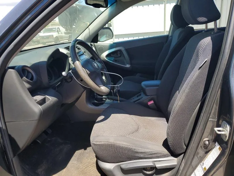 JTMBD32V466007921 — 2006 TOYOTA RAV4 photo 7