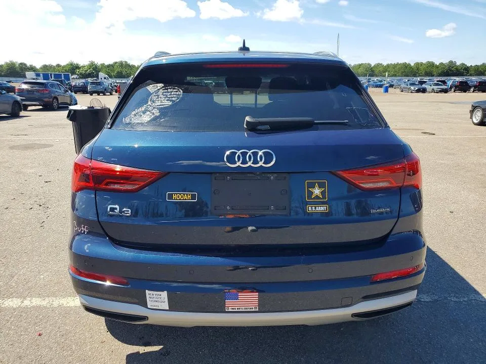 WA1BECF37L1032451 — 2020 AUDI Q3 photo 6