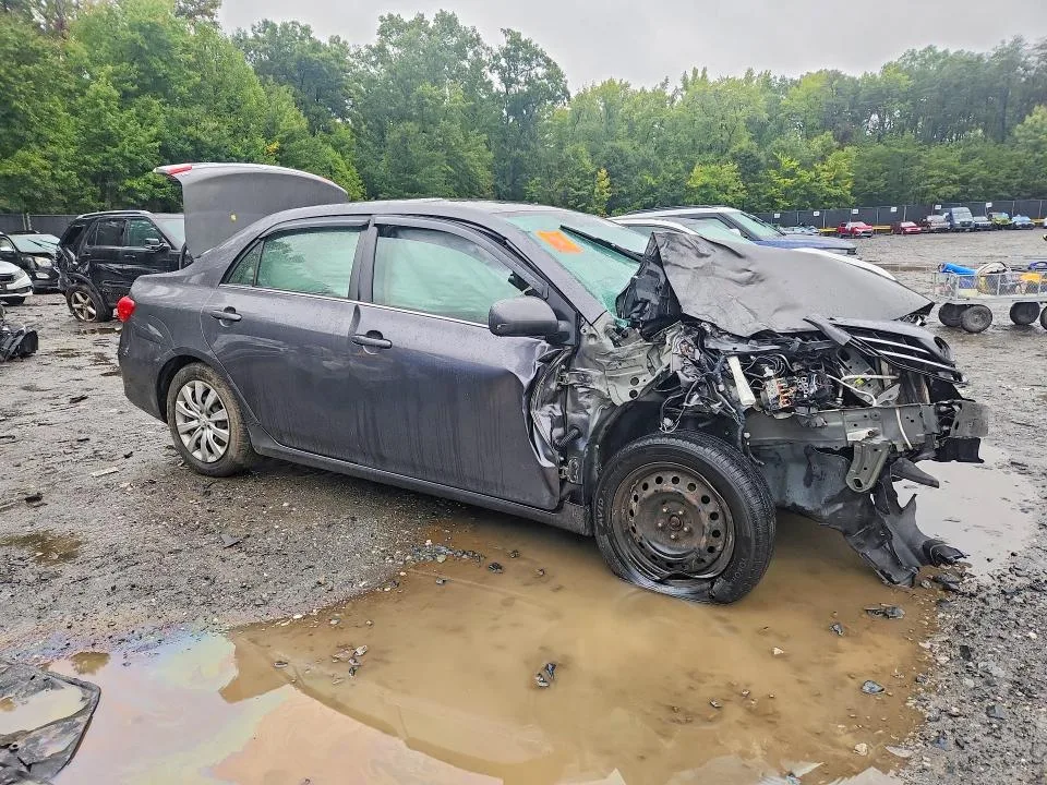JTDBU4EE4DJ120148 — 2013 TOYOTA COROLLA photo 4