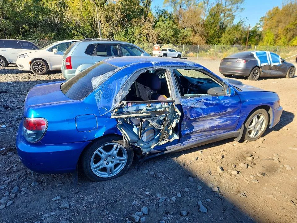 JF1GD29622H524301 — 2002 SUBARU IMPREZA photo 3