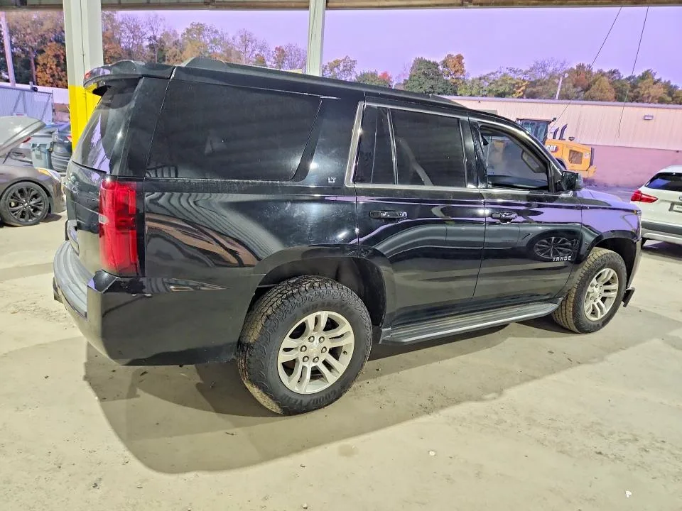 1GNSKBKCXJR388266 — 2018 CHEVROLET TAHOE photo 3