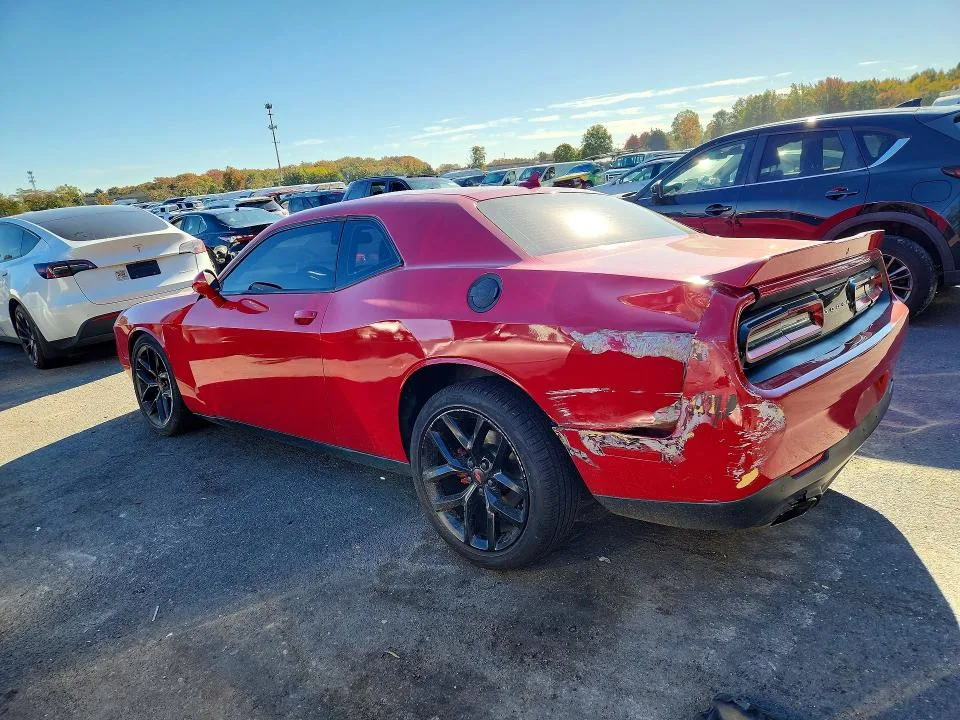2C3CDZBG8FH912500 — 2015 DODGE CHALLENGER photo 2