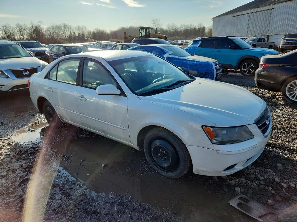 5NPET46C89H476454 — 2009 HYUNDAI SONATA photo 4