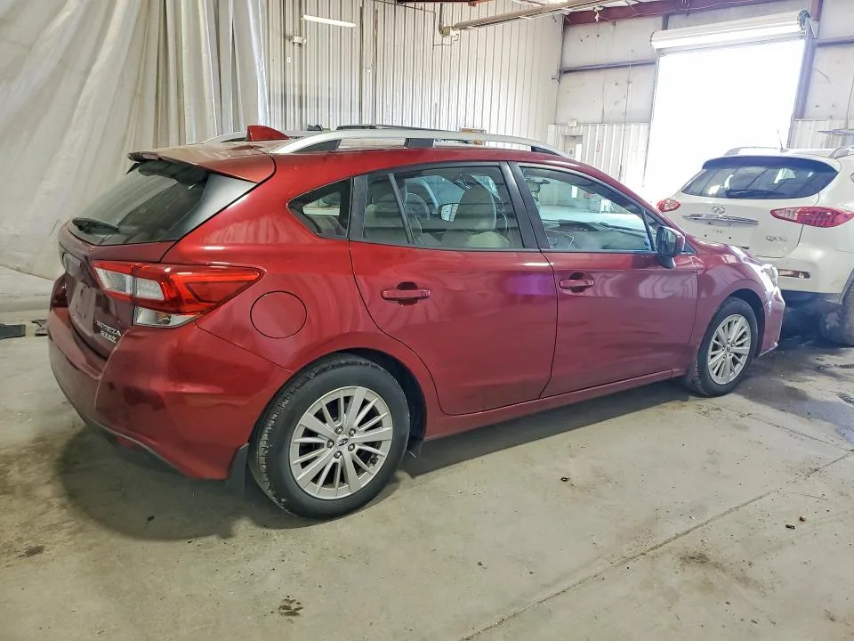 4S3GTAB66H3719485 — 2017 SUBARU IMPREZA photo 3