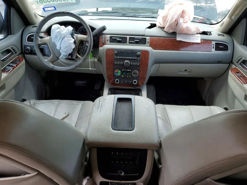 1GNSCBE02CR159601 — 2012 CHEVROLET TAHOE photo 8