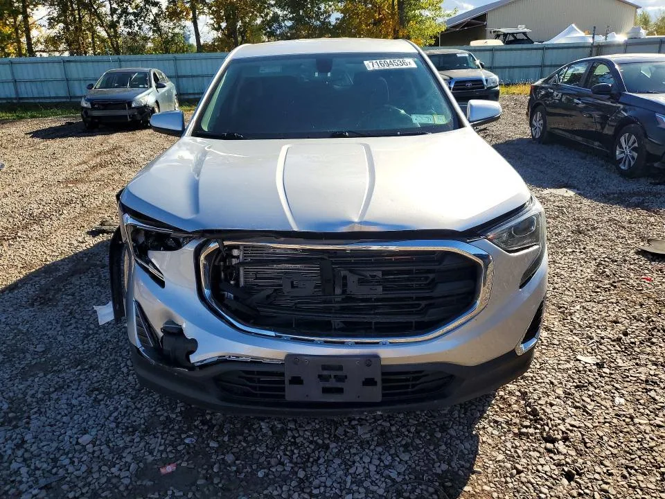 3GKALTEV1JL332202 — 2018 GMC TERRAIN photo 5