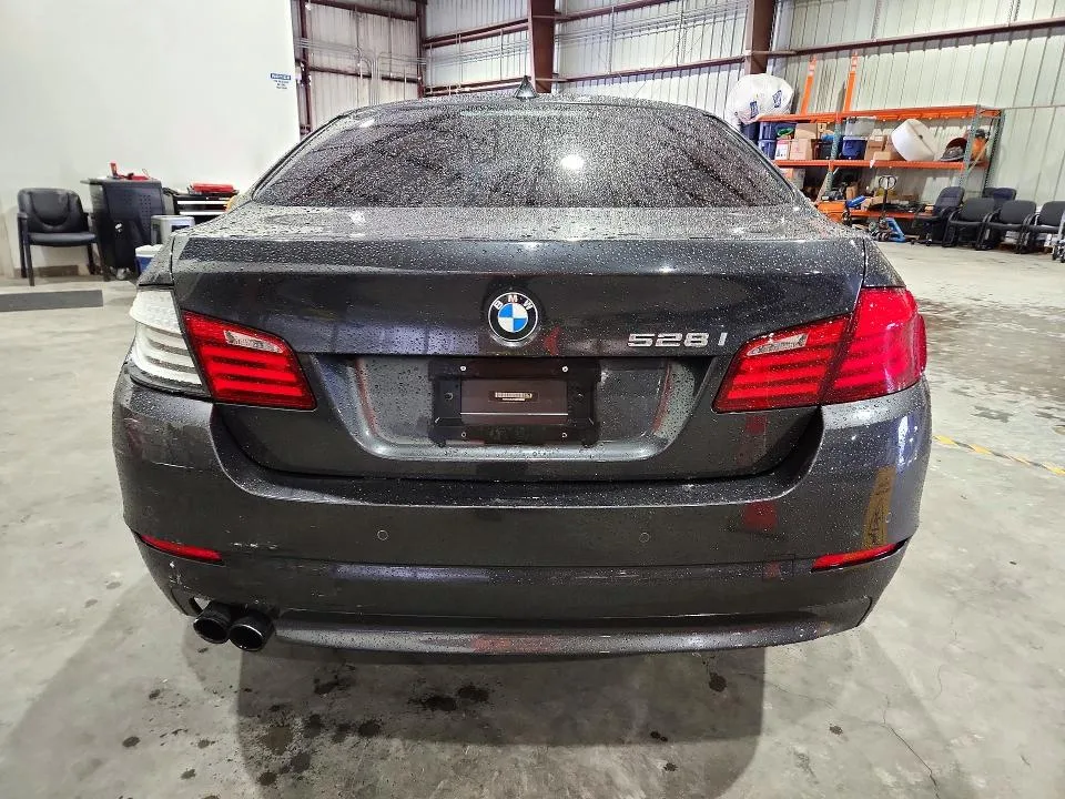 WBAXG5C51DDY30982 — 2013 BMW 528 photo 6