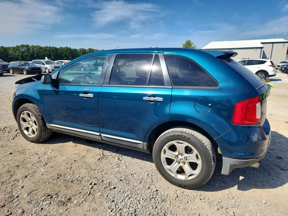2FMDK3JC6BBA88183 — 2011 FORD EDGE photo 2