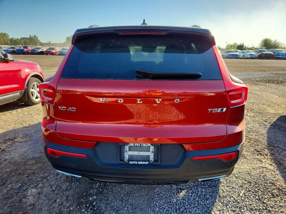 YV4162UM7K2149831 — 2019 VOLVO XC40 photo 6
