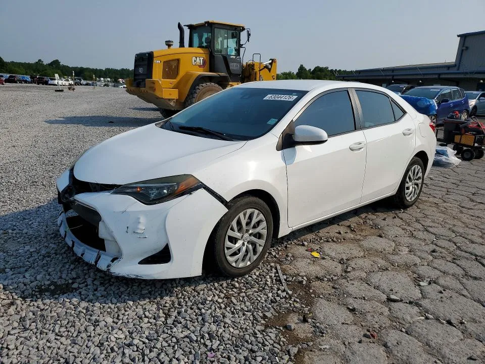 5YFBURHE4JP782893 — 2018 TOYOTA COROLLA photo 1